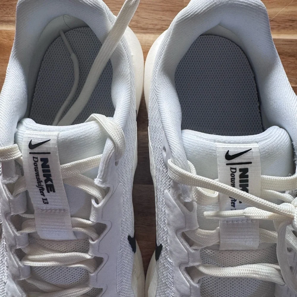 Nike Women downshifter 13 Athletic Shoes size 7.5 NIB - Picture 7 of 10